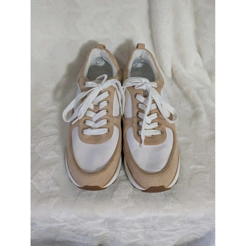 Women's Nordstrom Rack Sneakers - Size 9